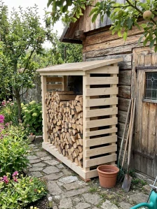 Dřevník 200cm
